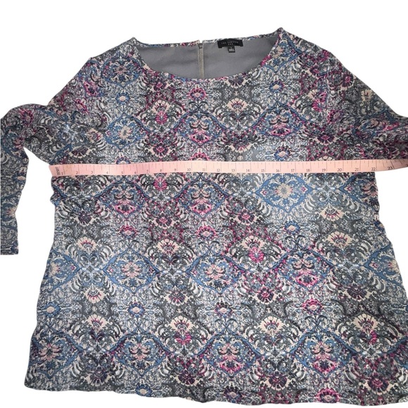 The Limited Boho Patterned Blue Purple, Pink Gray Long Sleeve Blouse Size Large - Picture 3 of 6